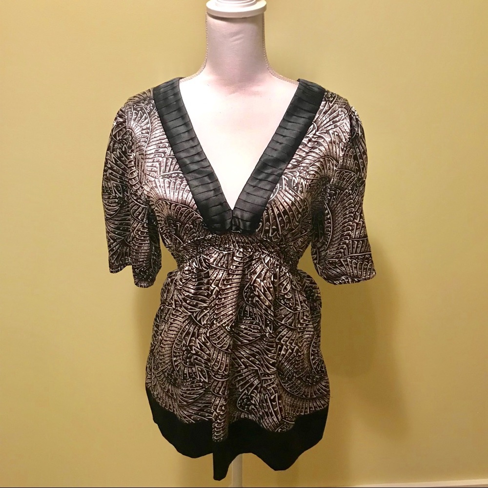 BCBG babydoll print top. Size large.
